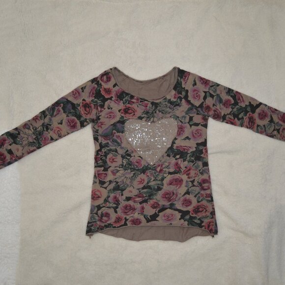 Made in Italy sweatshirt, neutral toned with rose print and sequin heart M - Picture 5 of 16